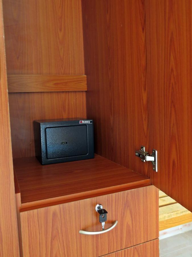Debby Apartments Ialysos  Dış mekan fotoğraf
