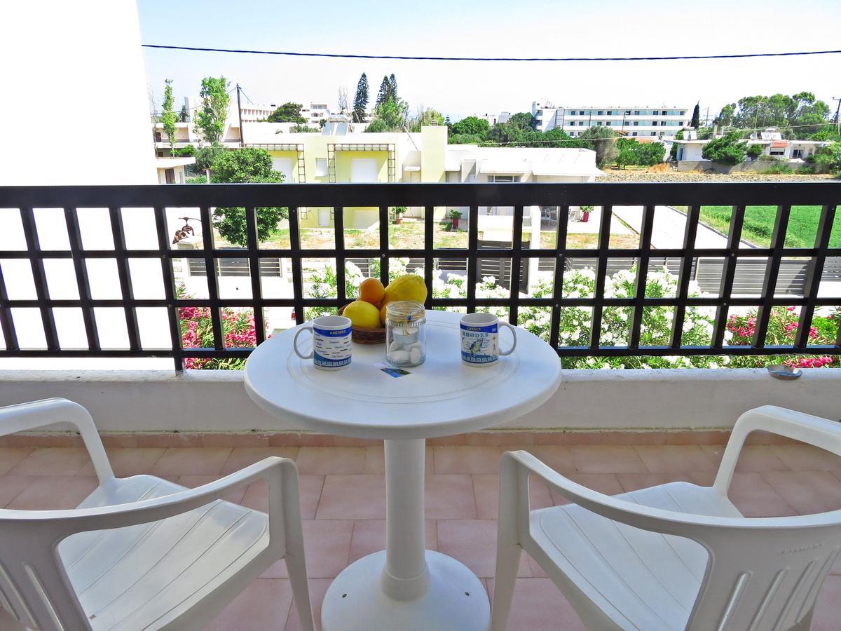 Debby Apartments Ialysos  Dış mekan fotoğraf