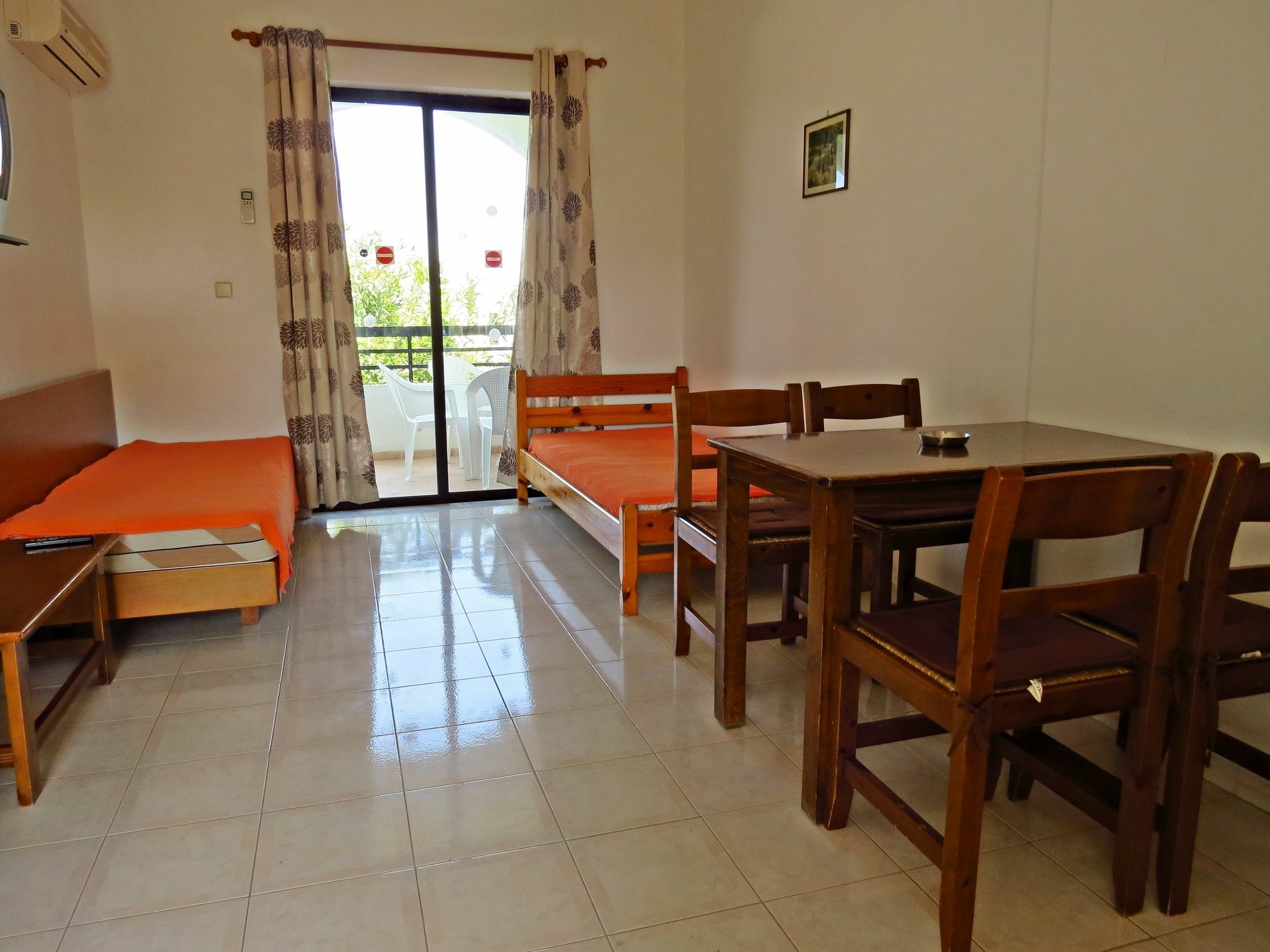 Debby Apartments Ialysos  Dış mekan fotoğraf