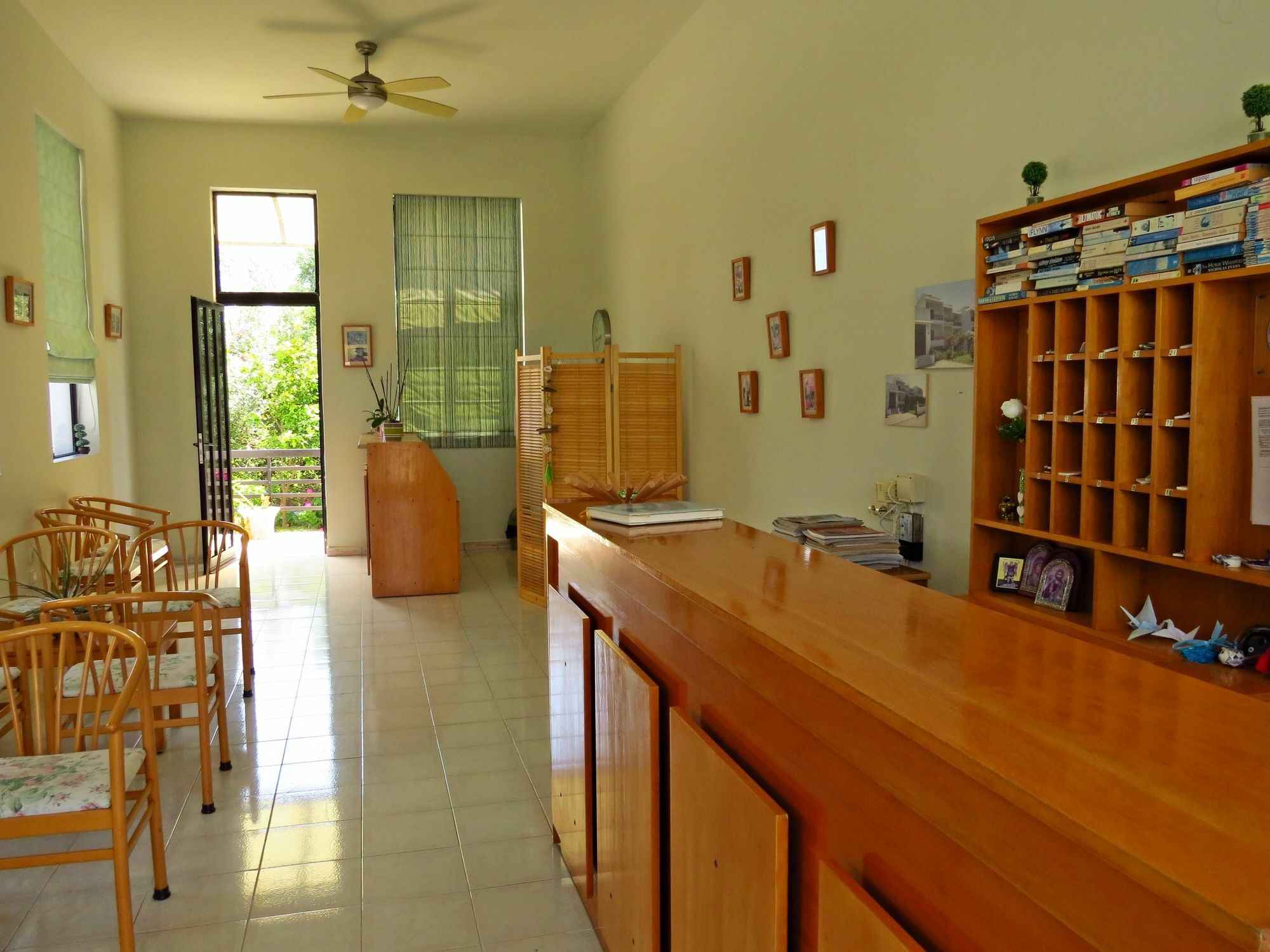 Debby Apartments Ialysos  Dış mekan fotoğraf